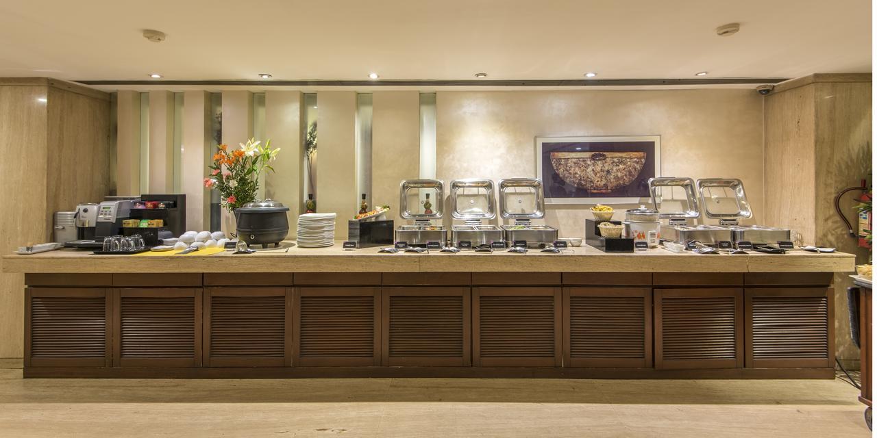 Park Ornate Hotel Viman Nagar Pune Exterior photo