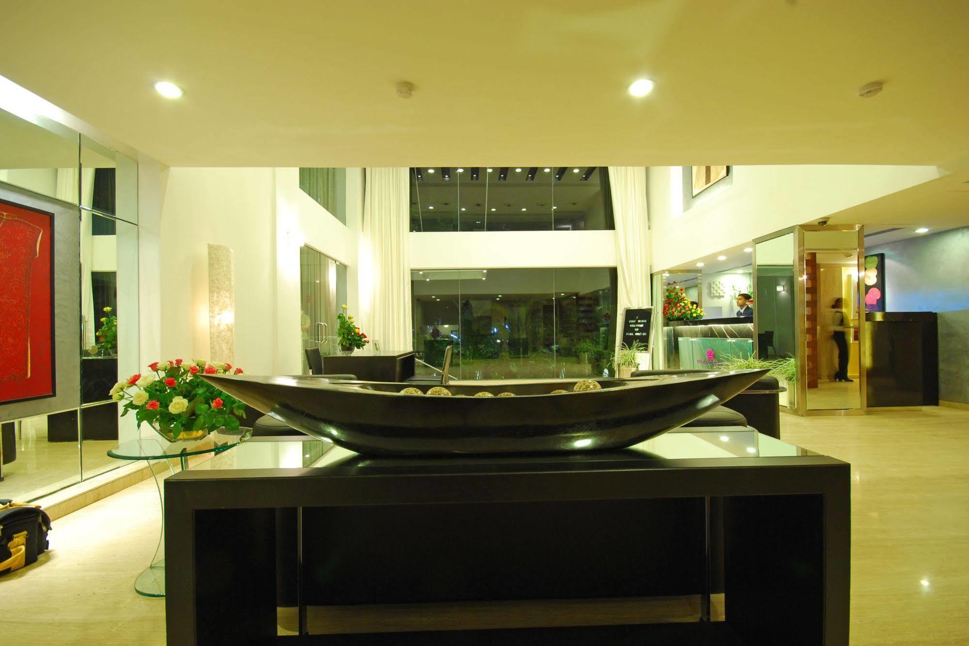 Park Ornate Hotel Viman Nagar Pune Exterior photo